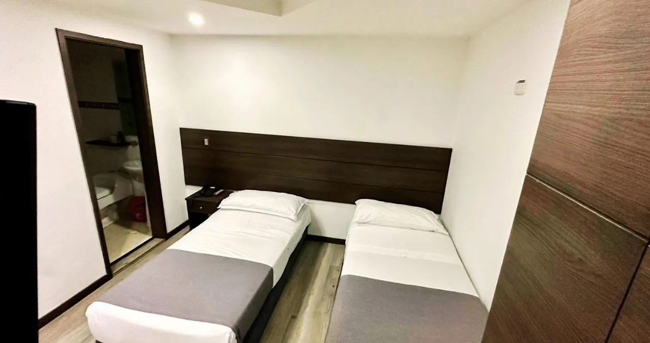 Hotel Expo Hotel Ferial Bogota 3*,